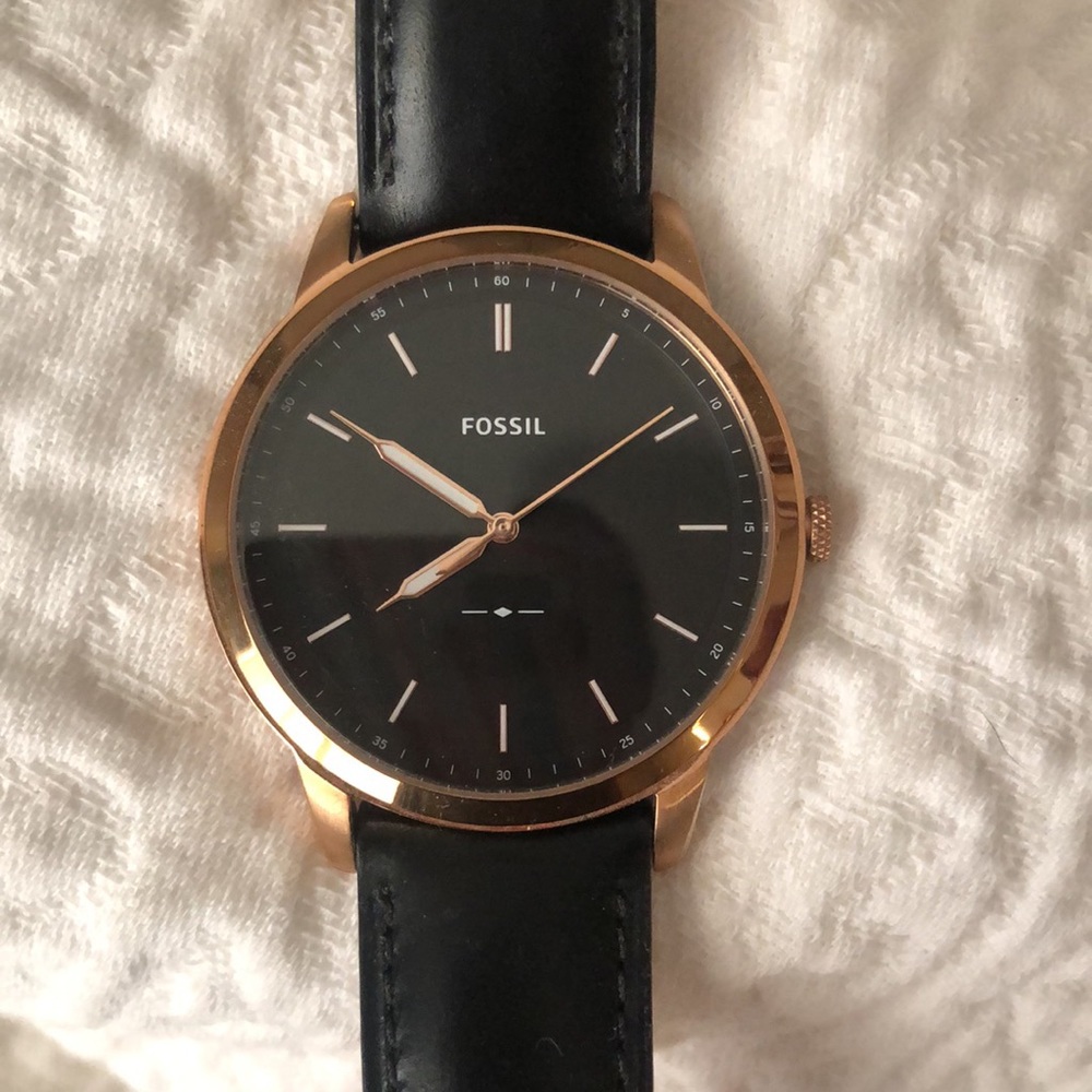 Fossil Watch - Picture 2 of 3